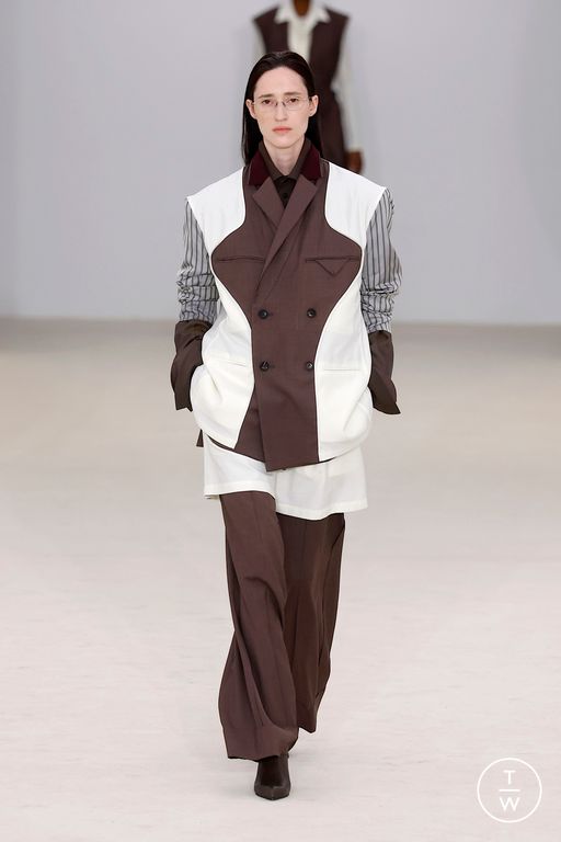 SS26 Issey Miyake Look 25