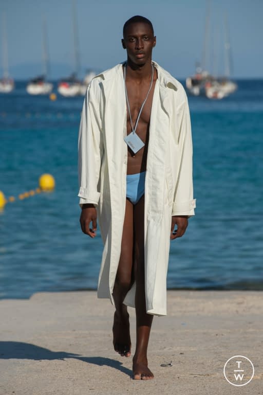 SS19 Jacquemus Look 15