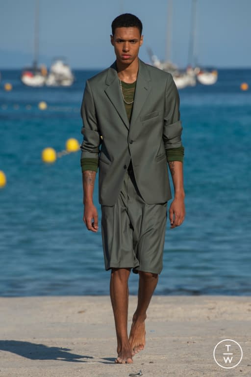SS19 Jacquemus Look 24