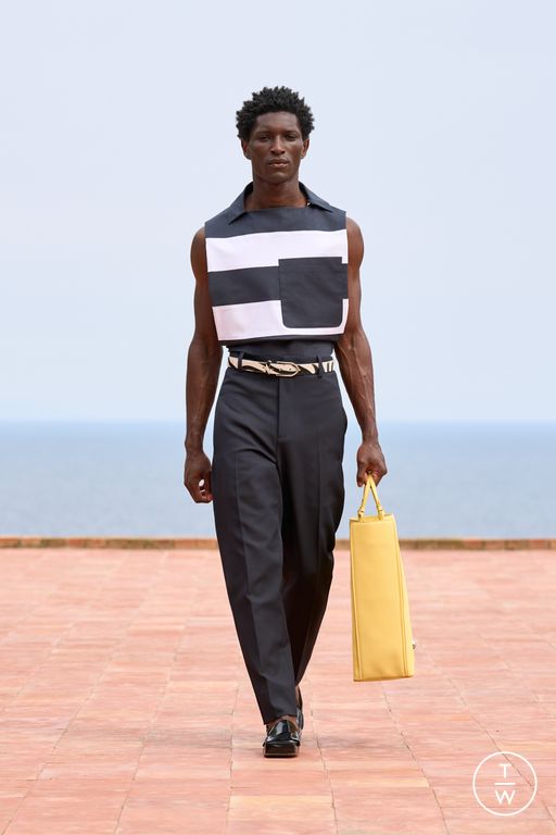 FW24 Jacquemus Look 24