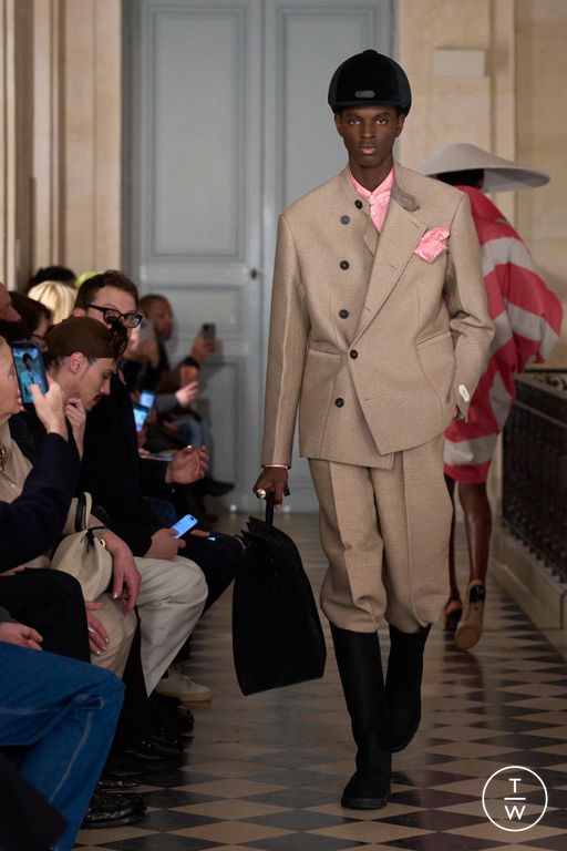 FW26 Jacquemus Look 16