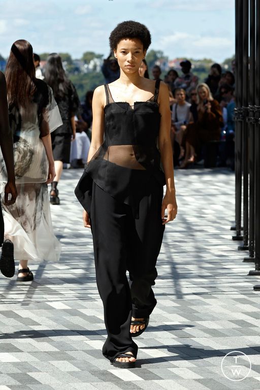 Spring-Summer 2025 Jason Wu Look 22