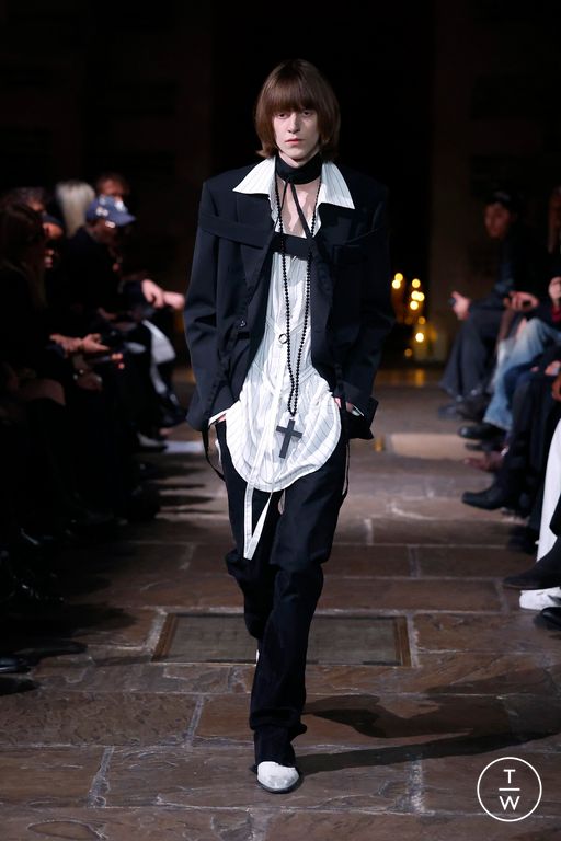 FW26 John Richmond Look 21