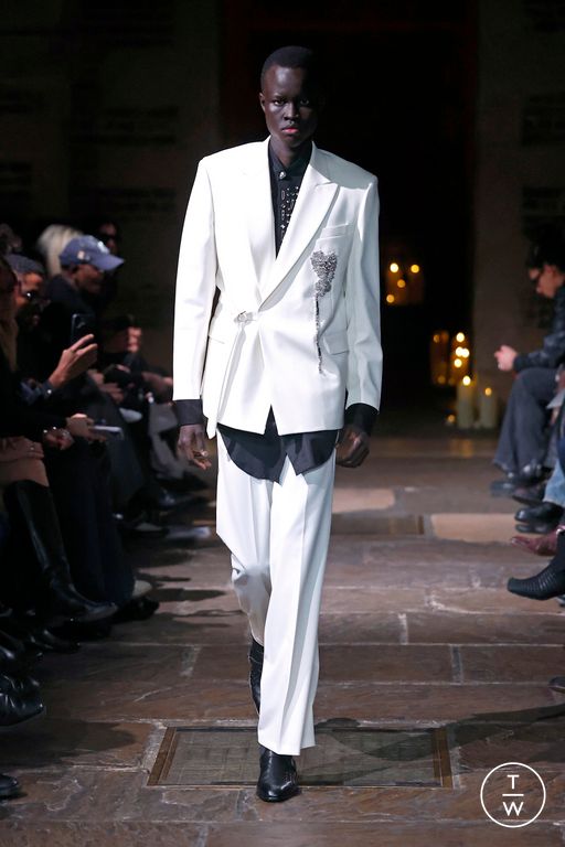 FW26 John Richmond Look 36