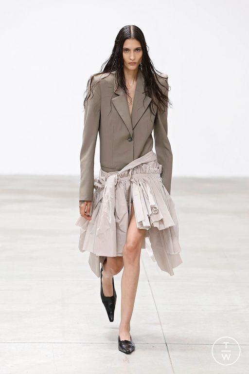 SS25 Jordanluca Look 32