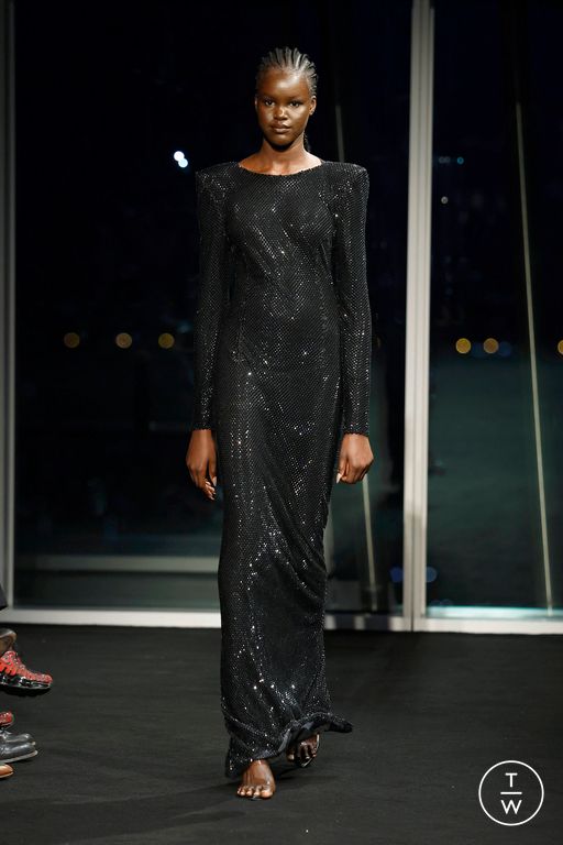 FW26 Julien MacDonald Look 22