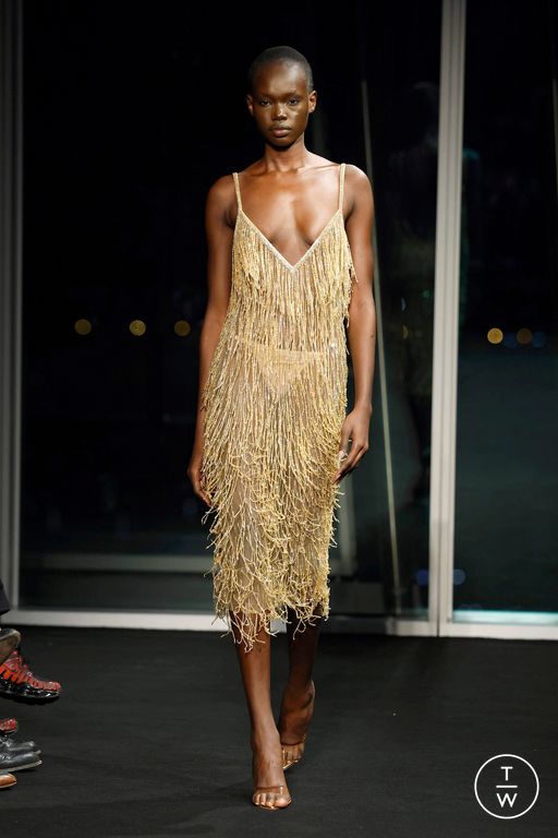 FW26 Julien MacDonald Look 30