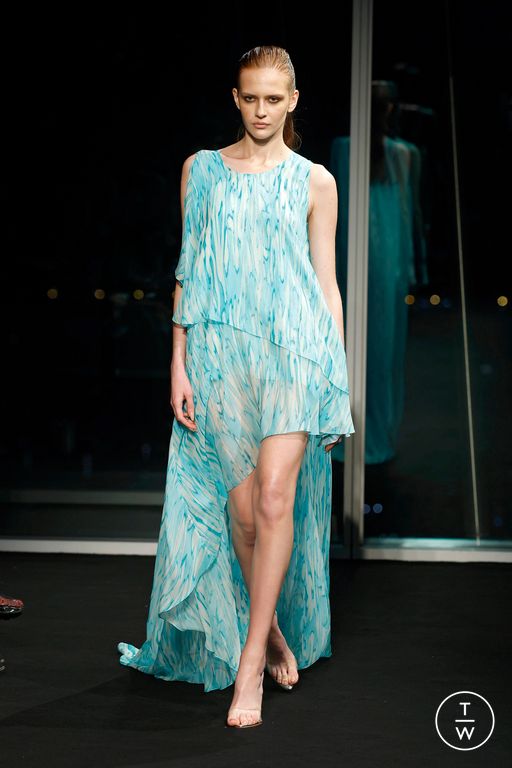 FW26 Julien MacDonald Look 41