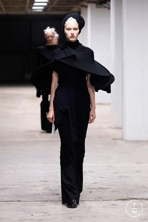 SS26 Junya Watanabe Look 21