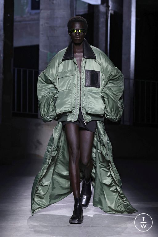 SS25 Juun.J Look 16