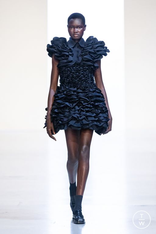 SS 26 Juun.J Look 17