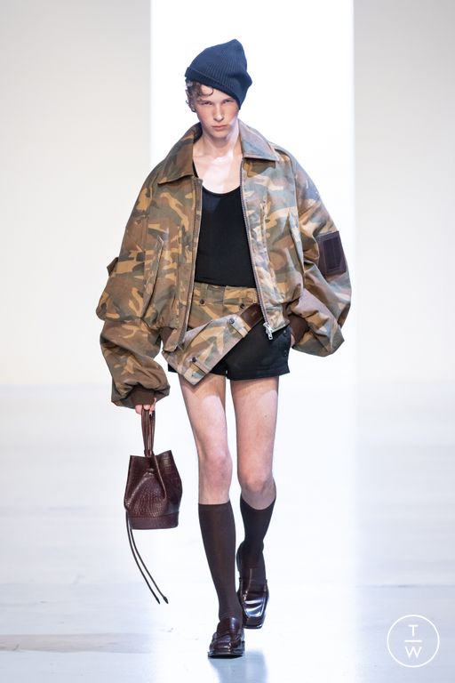 SS 26 Juun.J Look 24