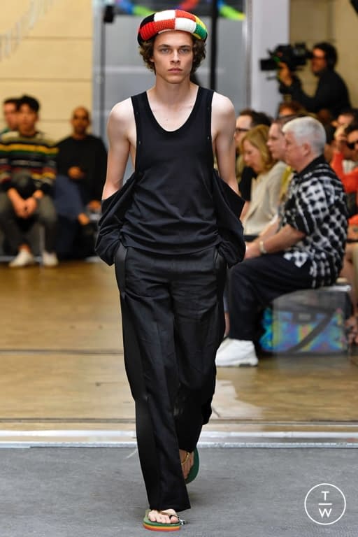 SS20 JW Anderson Look 22
