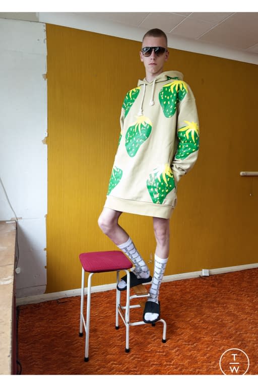 SS22 JW Anderson Look 32