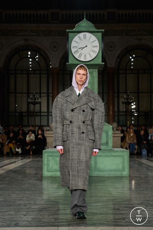 FW25 Kent & Curwen Look 32