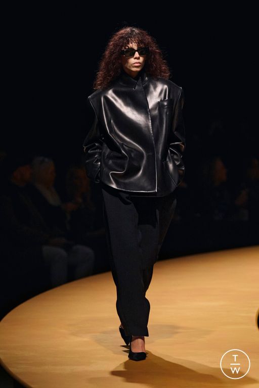 FW25 Khaite Look 2