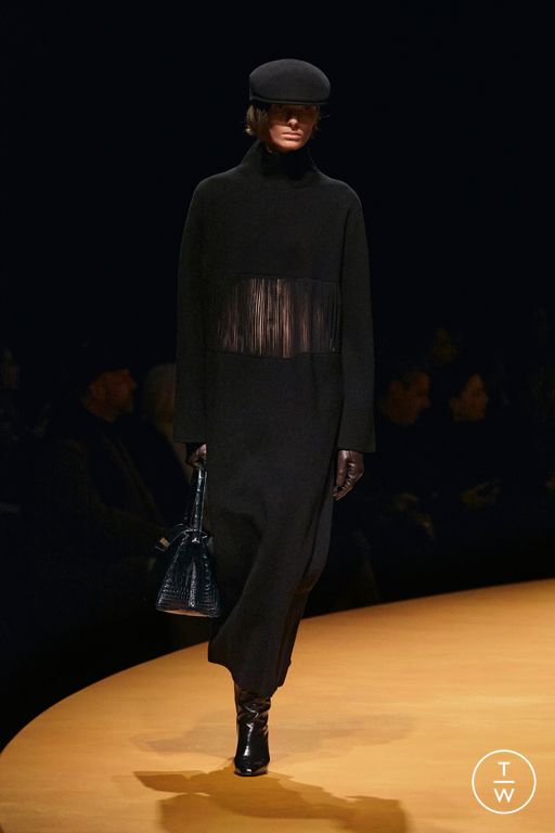 FW25 Khaite Look 9