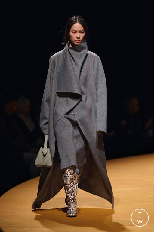 FW25 Khaite Look 13