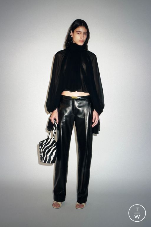 RS 26 Khaite Look 28