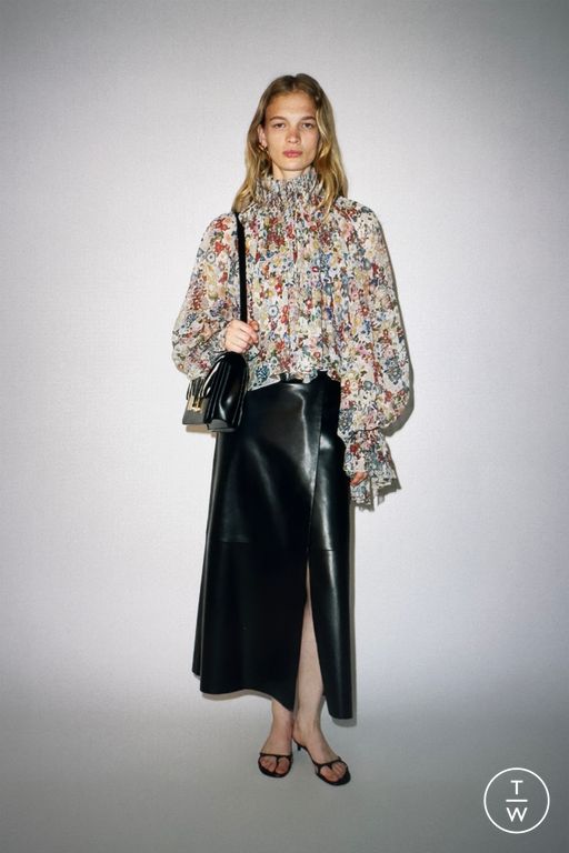 RS 26 Khaite Look 42