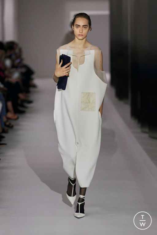 Spring-Summer 2025 Khaite Look 34