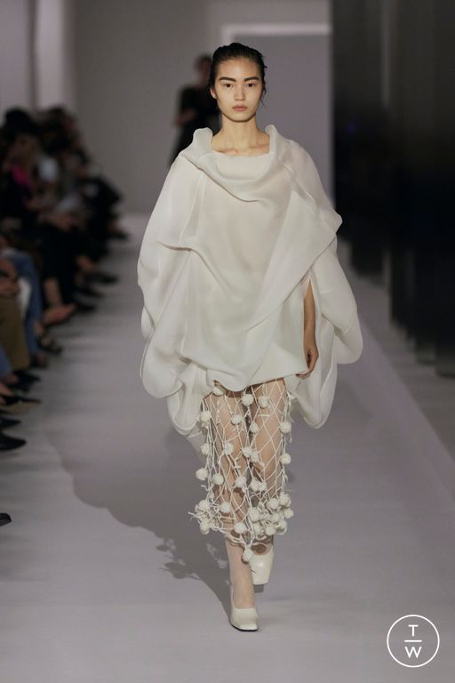 Spring-Summer 2025 Khaite Look 35