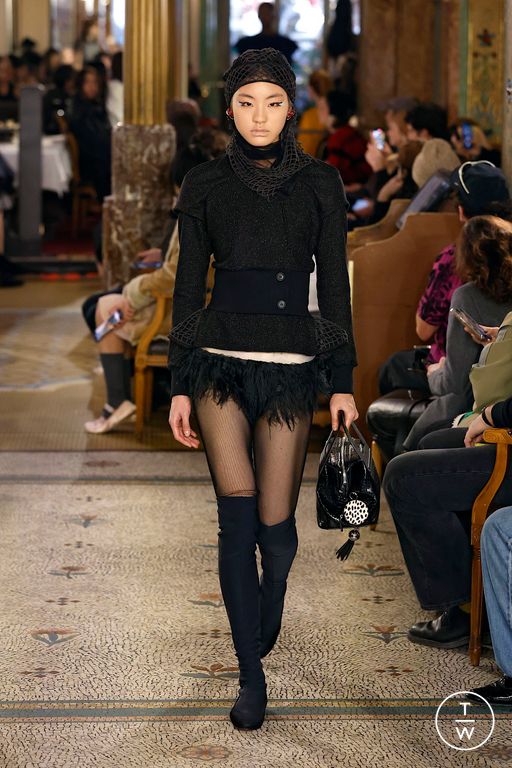 FW25 Kiko Kostadinov Look 11