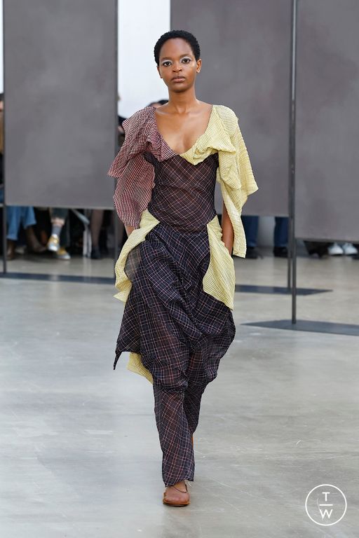 SS26 Kiko Kostadinov Look 4