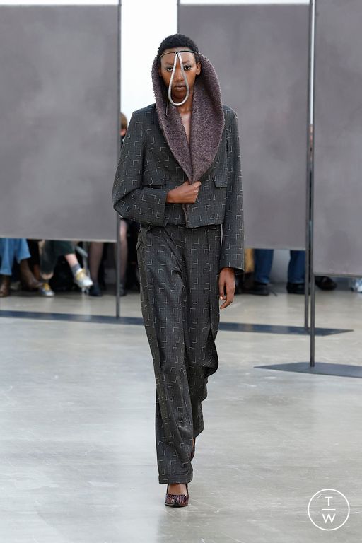 SS26 Kiko Kostadinov Look 19