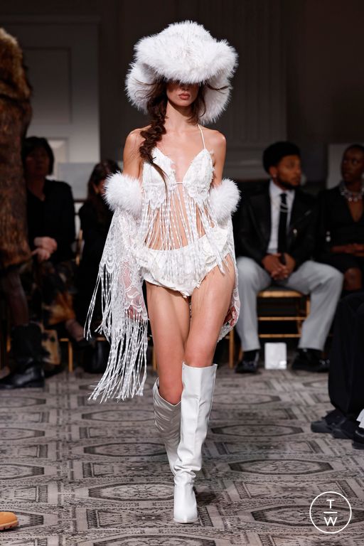 FW25 Kim Shui Look 29