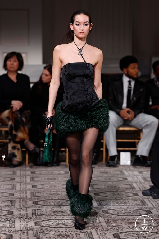 FW25 Kim Shui Look 37