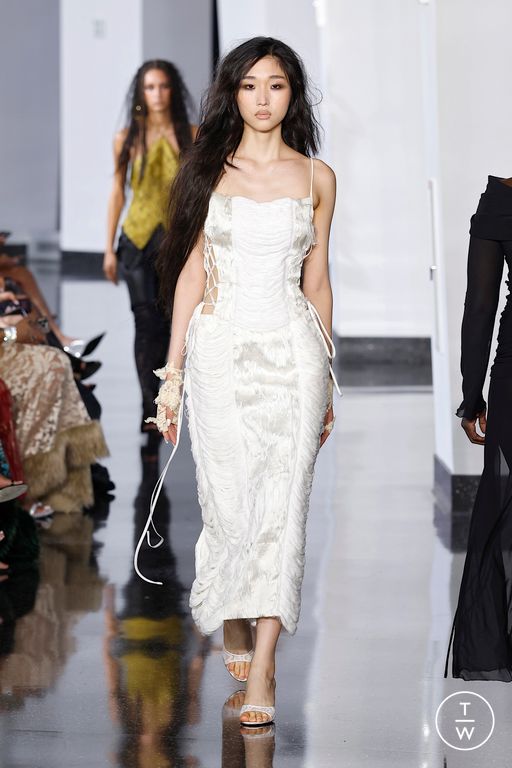 SS26 Kim Shui Look 32