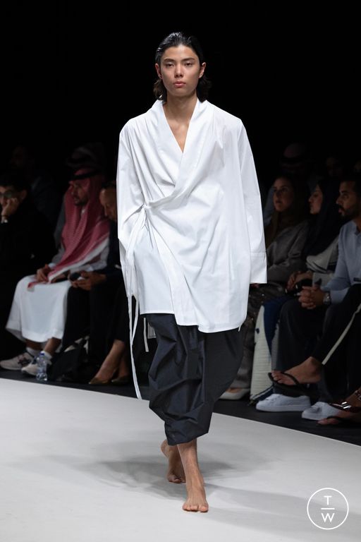 SS25 KML - Saudi 100 Look 9