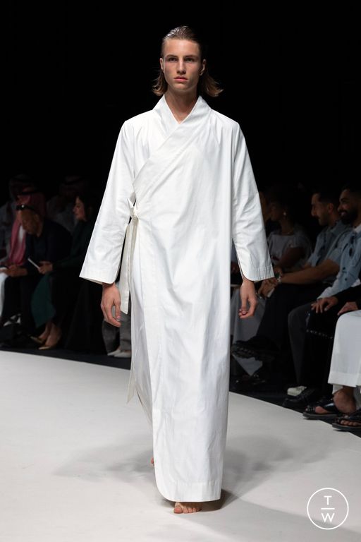 SS25 KML - Saudi 100 Look 12