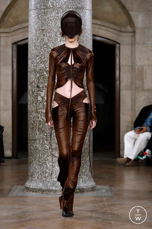 SS25 KNWLS Look 22