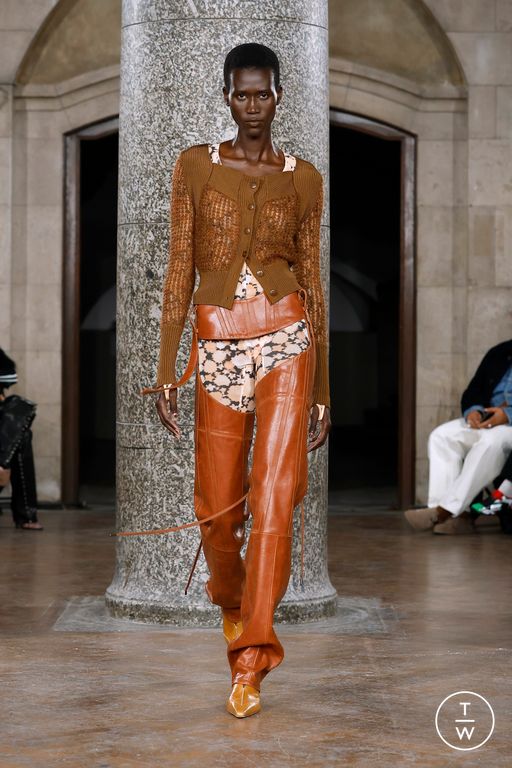 SS25 KNWLS Look 25