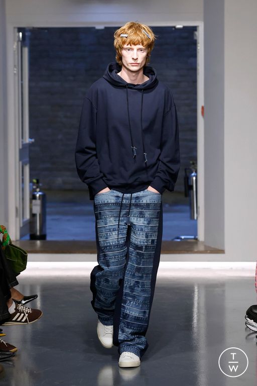 FW26 KSENIASCHNAIDER Look 2