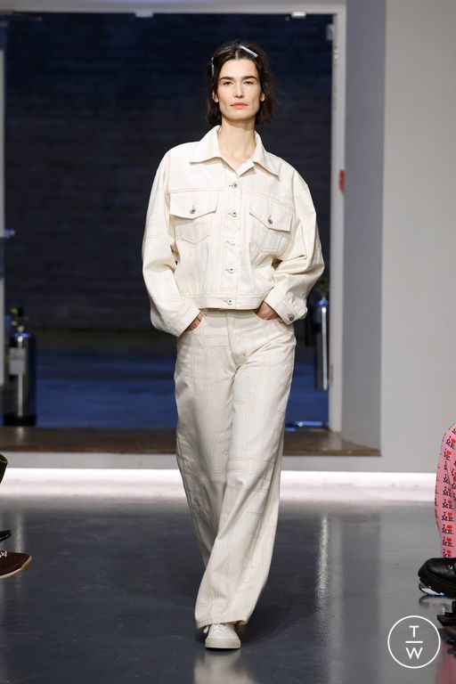 FW26 KSENIASCHNAIDER Look 17