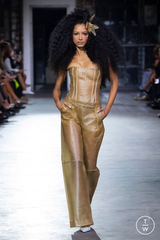 Spring-Summer 2025 LaQuan Smith Look 26