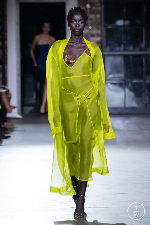 SS25 LaQuan Smith Look 30