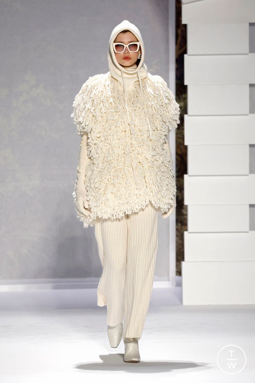 FW26 Laura Biagiotti Look 32