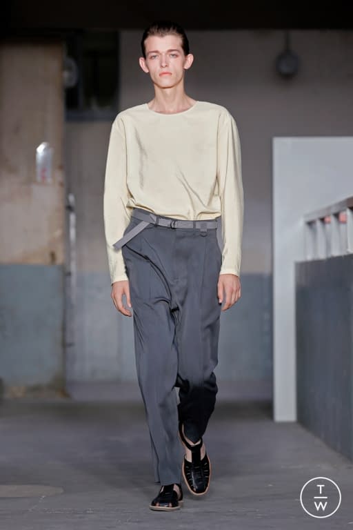 S/S 18 Lemaire Look 11