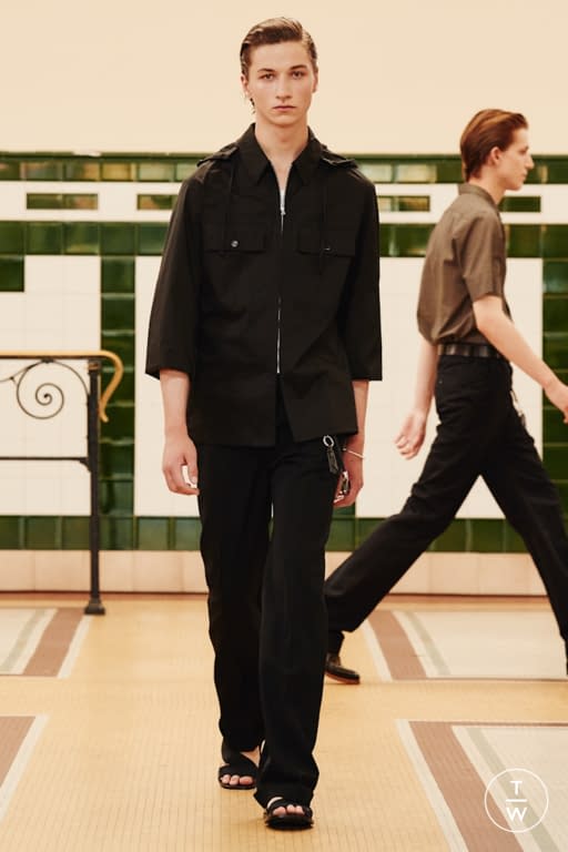 S/S 17 Lemaire Look 19