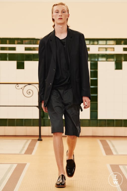 S/S 17 Lemaire Look 32