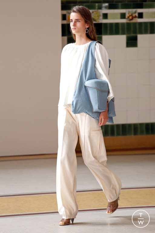 S/S 17 Lemaire Look 14