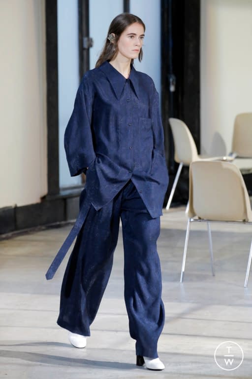S/S 18 Lemaire Look 23