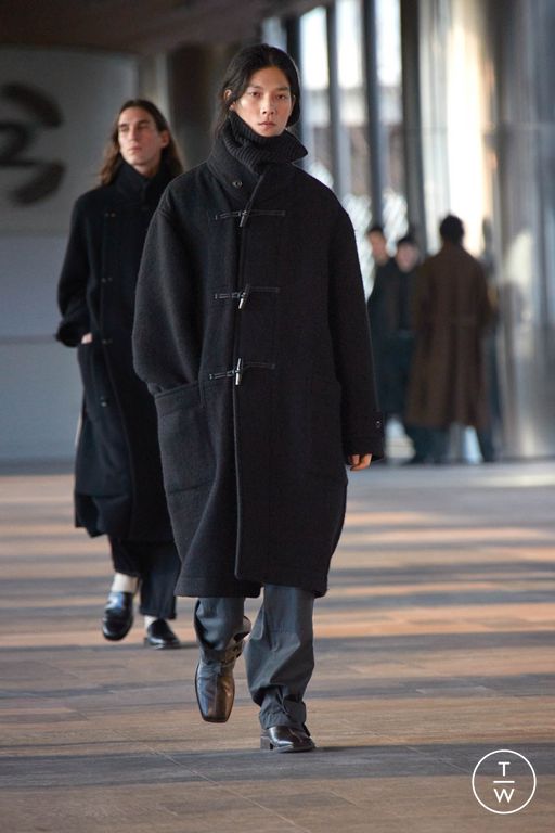 Fall/Winter 2023 Lemaire Look 33