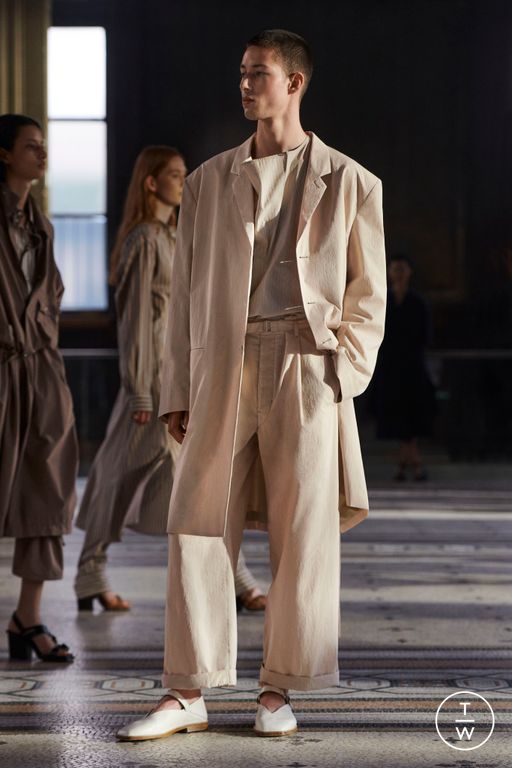 SS23 Lemaire Look 13