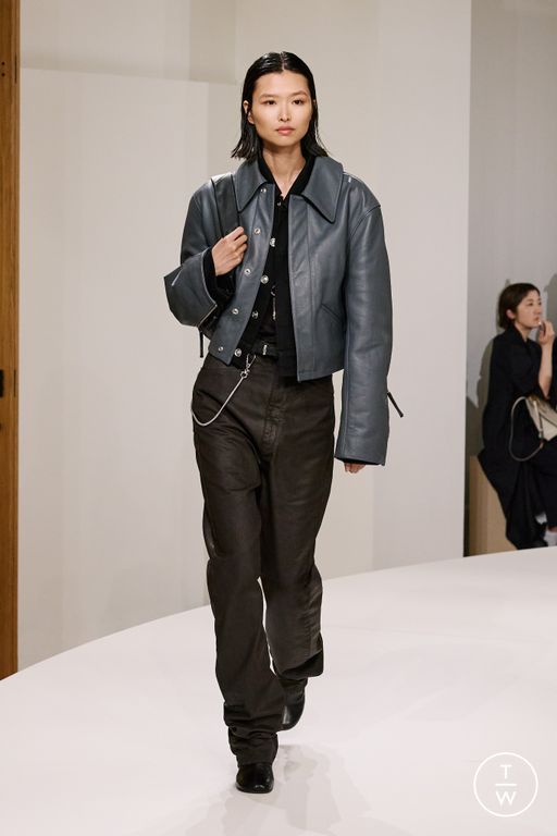 Spring-Summer 2025 Lemaire Look 24