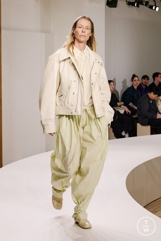 Spring-Summer 2025 Lemaire Look 57